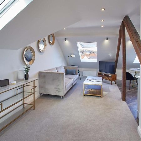 Host & Stay - The Penthouse, Hudsons Yard House Уитби Экстерьер фото